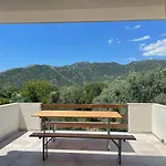Six Bedroom Matea * プロチェ