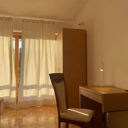 度假居 Six Bedroom Matea 普洛切