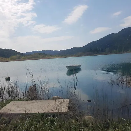 Casa vacanze Six Bedroom Matea *