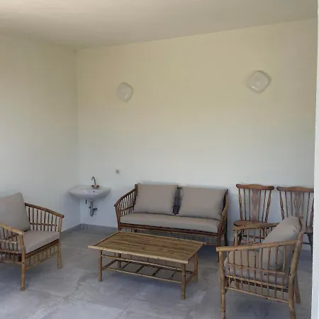 Six Bedroom Matea *