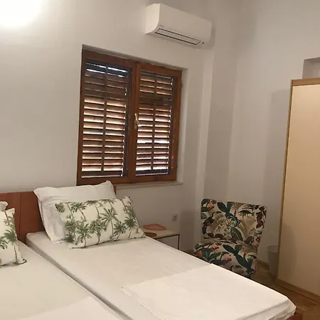 Six Bedroom Matea * Ploce (Dubrovnik-Neretva)