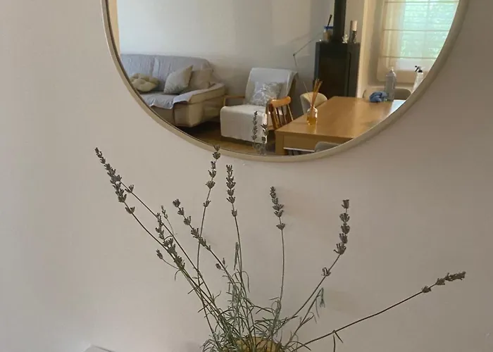 Six Bedroom Matea